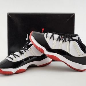 Jordan 11 Low Retro Concord Bred